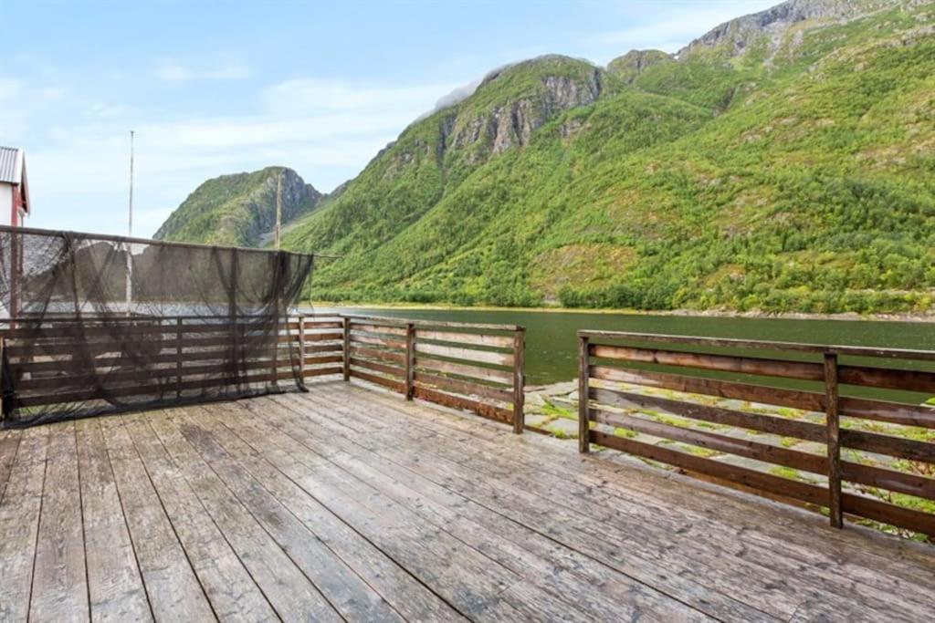 Sjogata Riverside Rental And Salmon Fishing Mosjoen Exterior photo